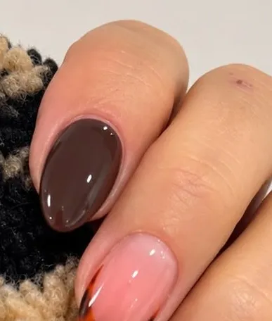 Autumn nails in glossy chocolate brown with a tortoiseshell tip